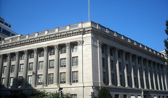 US Economy Shrinks for the First time in Almost 5 Years