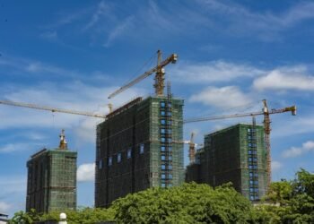 China’s GDP Grew 4.9% in third quarter, misses expectation