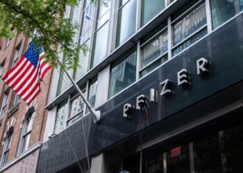 Oil Prices Soar, Financial Markets rise on news of Pfizer Covid-19 Vaccine