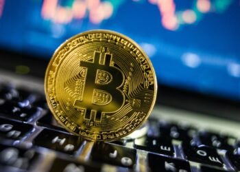Bitcoin fell below $32,000 on ‘double-spend’ report and possible ‘curtail’ by U.S lawmakers