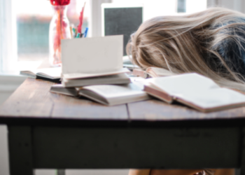 Insufficient sleep can negatively affect mental health