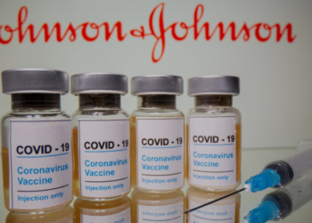 US calls for pause of Johnson & Johnson Covid-19 vaccine after blood clot cases