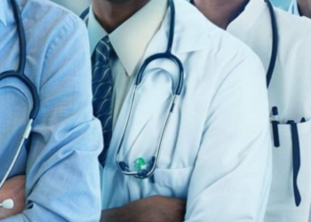 FG to meet with Doctors to avert strike, Buhari’s UK trip postponed