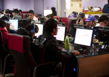 China cuts amount of time minors can spend on online games