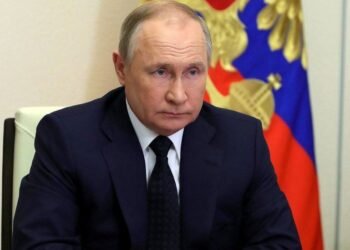 Ukraine wants to be given sanctioned Russian money for reconstruction