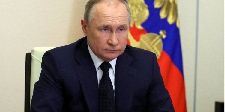 Ukraine wants to be given sanctioned Russian money for reconstruction