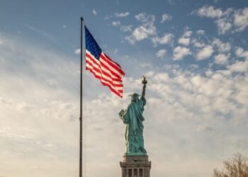 70% of Americans say life will be worse for next generation – New poll