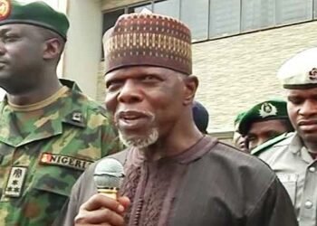 Customs DG questions NNPC’s ’60mn litres’ daily petrol consumption, says it’s unbelievable