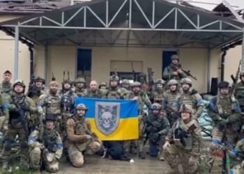 Russian troops retreat as Ukrainian counteroffensive continues