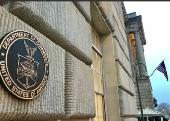 US to hit China with new restrictions on semiconductor shipments