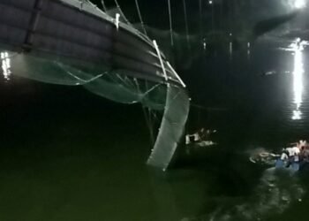 At least 78 killed in India bridge collapse