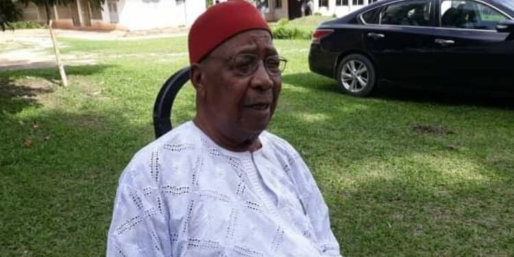 First republic aviation minister Mbazulike Amechi is dead