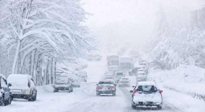 Winter storm leaves many dead and thousands without power in USA