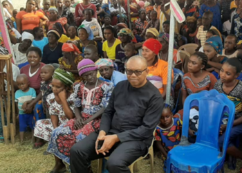 Peter Obi celebrates Christmas with Benue IDPs