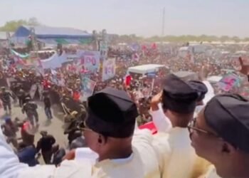 Breaking: Five Political Parties collapse structures for Atiku Abubakar