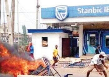 Naira redesign: Violent protests spread across states