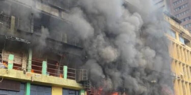 Fire guts parts of Balogun Market in Lagos