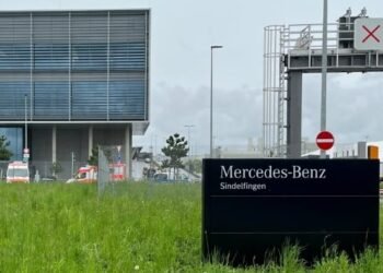 Production halted at German Mercedes plant as gunman shoot and kill two
