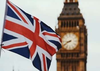 UK bans Nigerian students and others from bringing family