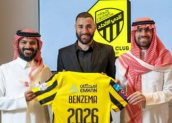 Karim Benzema signs 3-year contract with Saudi Arabian club