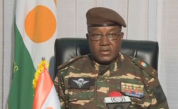 Niger closes its airspace amidst threat of military invasion by Nigeria and others