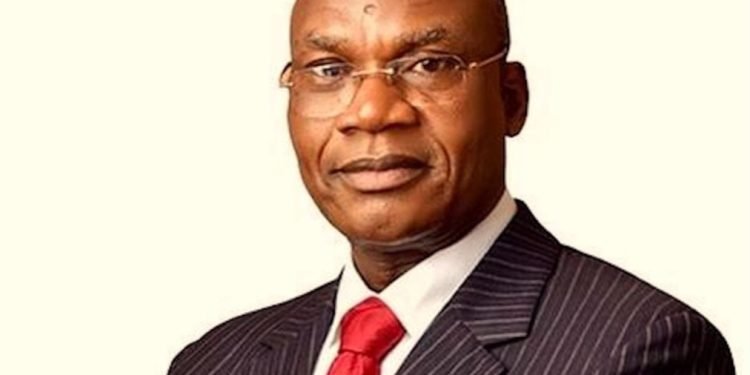 FG seeks funding options for inter-varsity centres