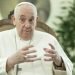 Pope meets with family of Palestinian captives and Hamas hostages