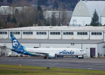 Boeing 737 Max 9 planes grounded worldwide after midair blowout