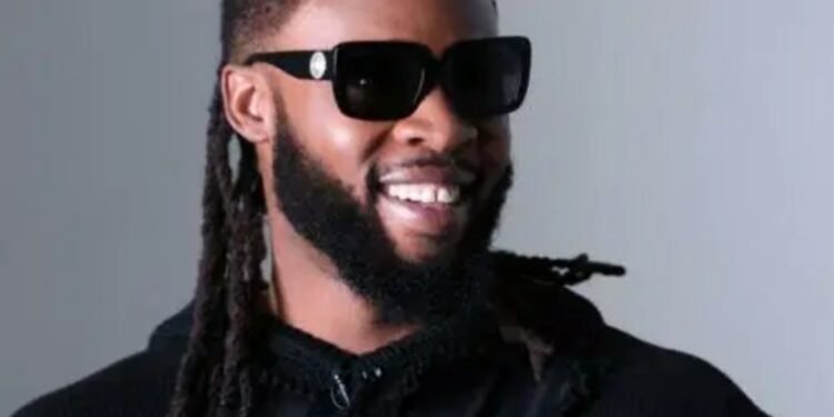 I was once asked to leave the stage for PSquare to perform – Flavour