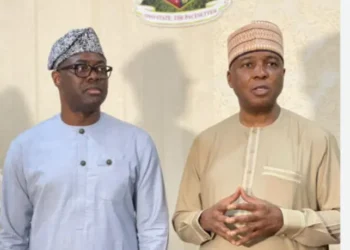 Let’s fix PDP to save Nigeria — Saraki, Makinde