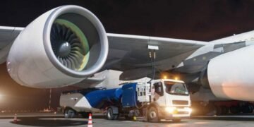 Dangote Refinery Slashes Jet Fuel Price to N1,650/Litre