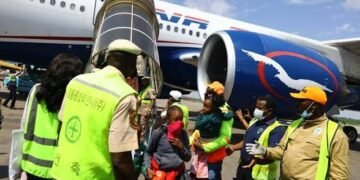 Air Peace, FG Evacuate 262 Nigerians from South Africa Due to Xenophobic Attacks