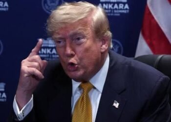 Trump Launches New Strikes on Iran After Declaring Ceasefire Over